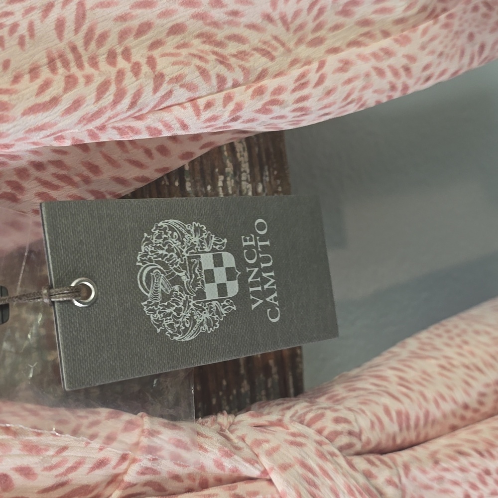 Vince Camuto Pink Long Sleeve Dress. - Picture 4 of 6